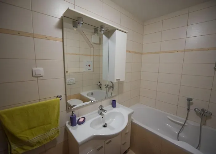 Sea & Sky Retreat Apartment