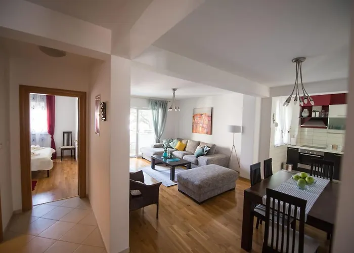 Sea & Sky Retreat Apartment